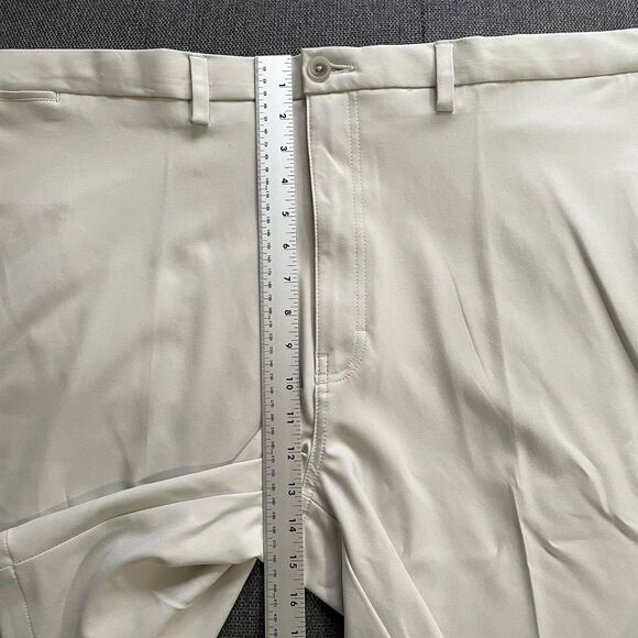 Haggar Cool 18‎ Pro 4-Way Stretch Golf Shorts Expandable Waist Men's Size 44 - Picture 7 of 8